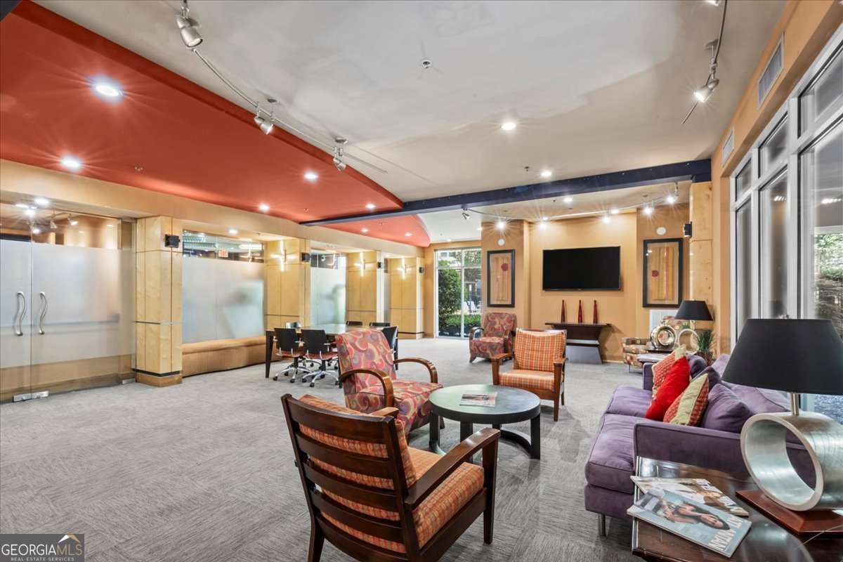 390 17th Street Atlanta - 18