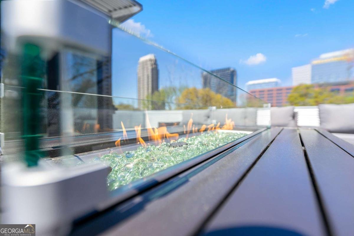 1231 Barnes Street Atlanta - 24