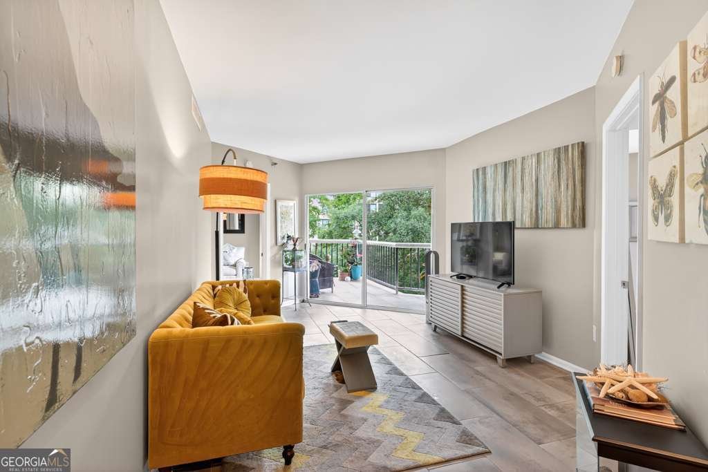 1 Biscayne Drive Atlanta - 24