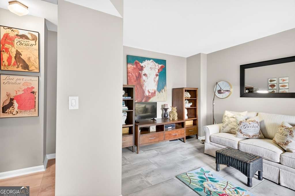 1 Biscayne Drive Atlanta - 29