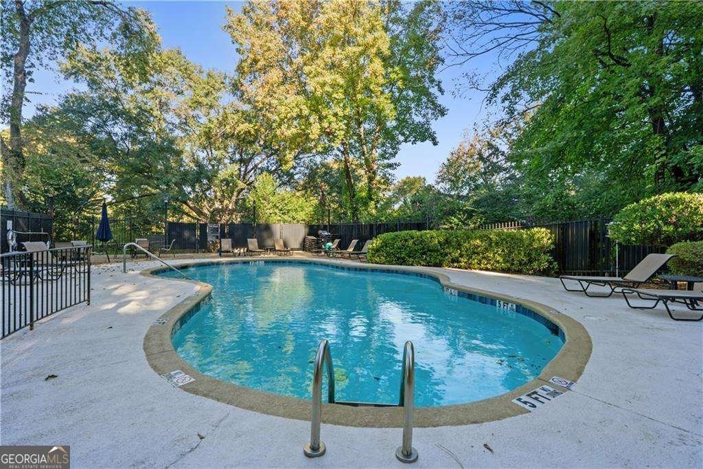 1 Biscayne Drive Atlanta - 45