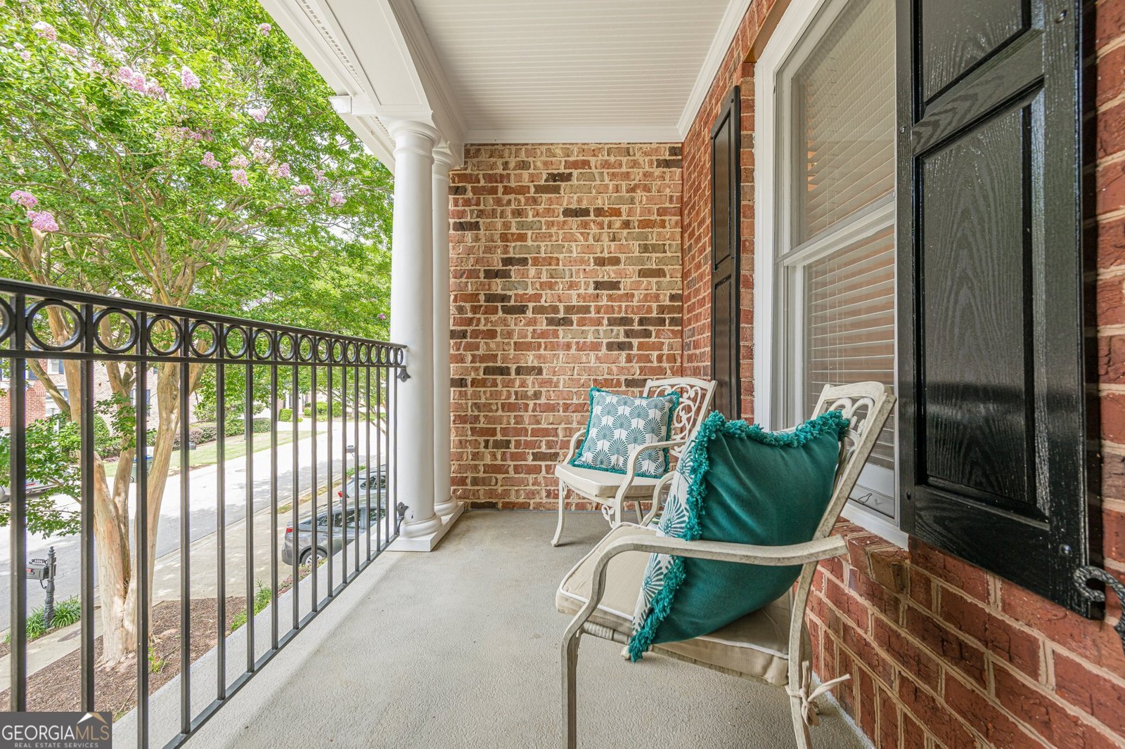 3502 Village Green Drive Roswell - 38