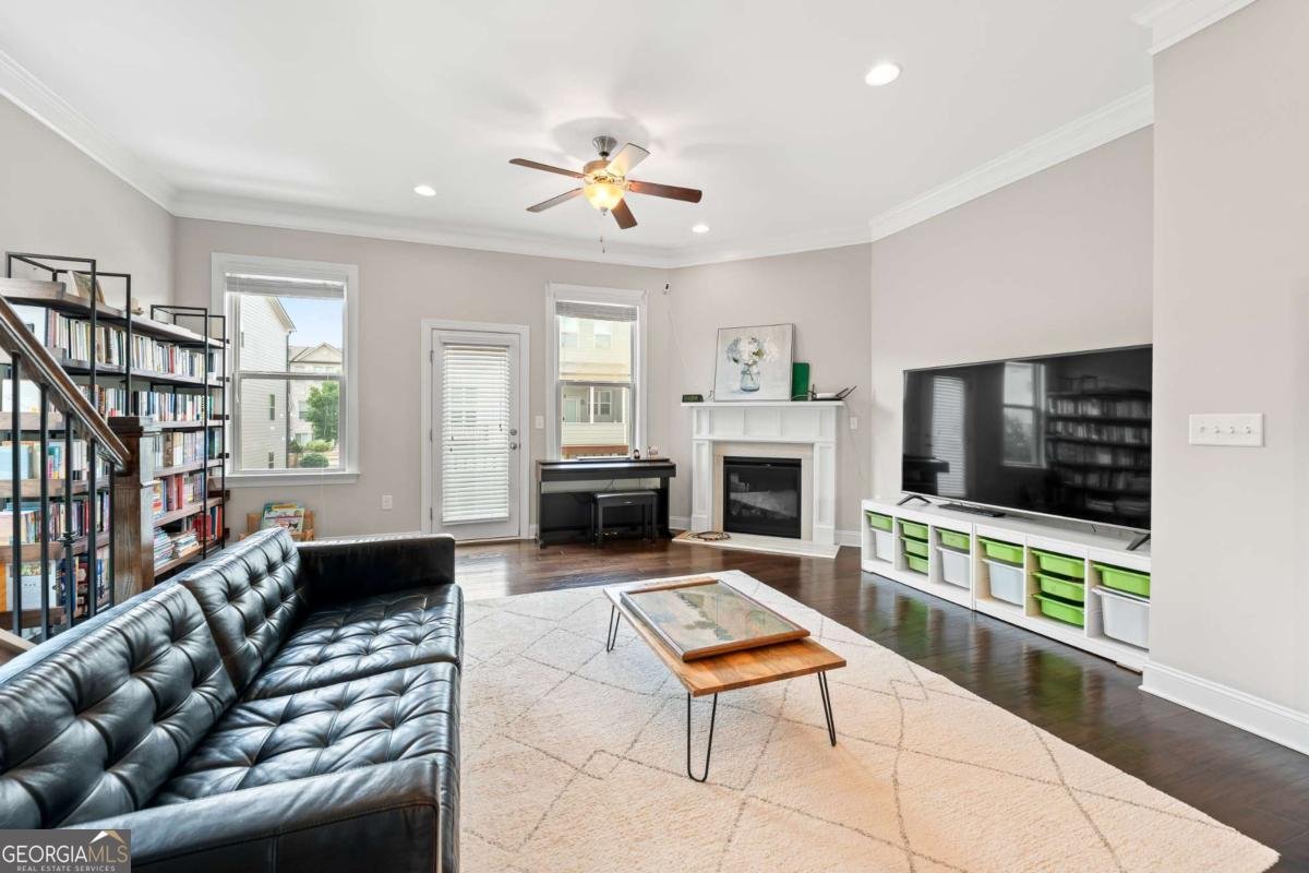 4458 Dunblane Avenue Sugar Hill - 15