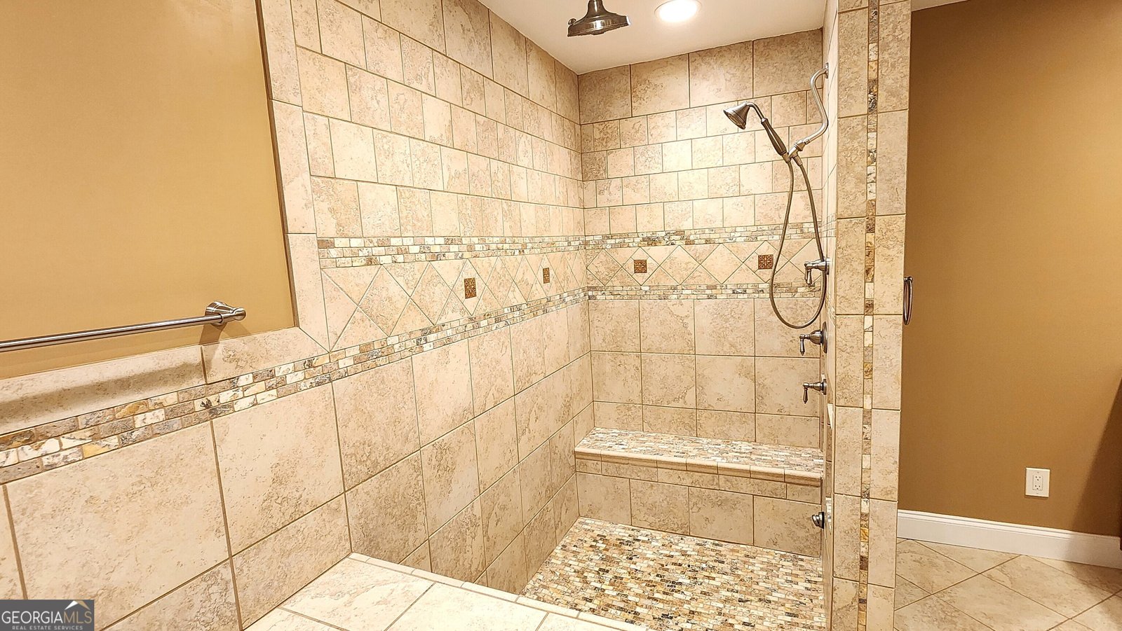 5300 Haynes Creek Drive Loganville - 43