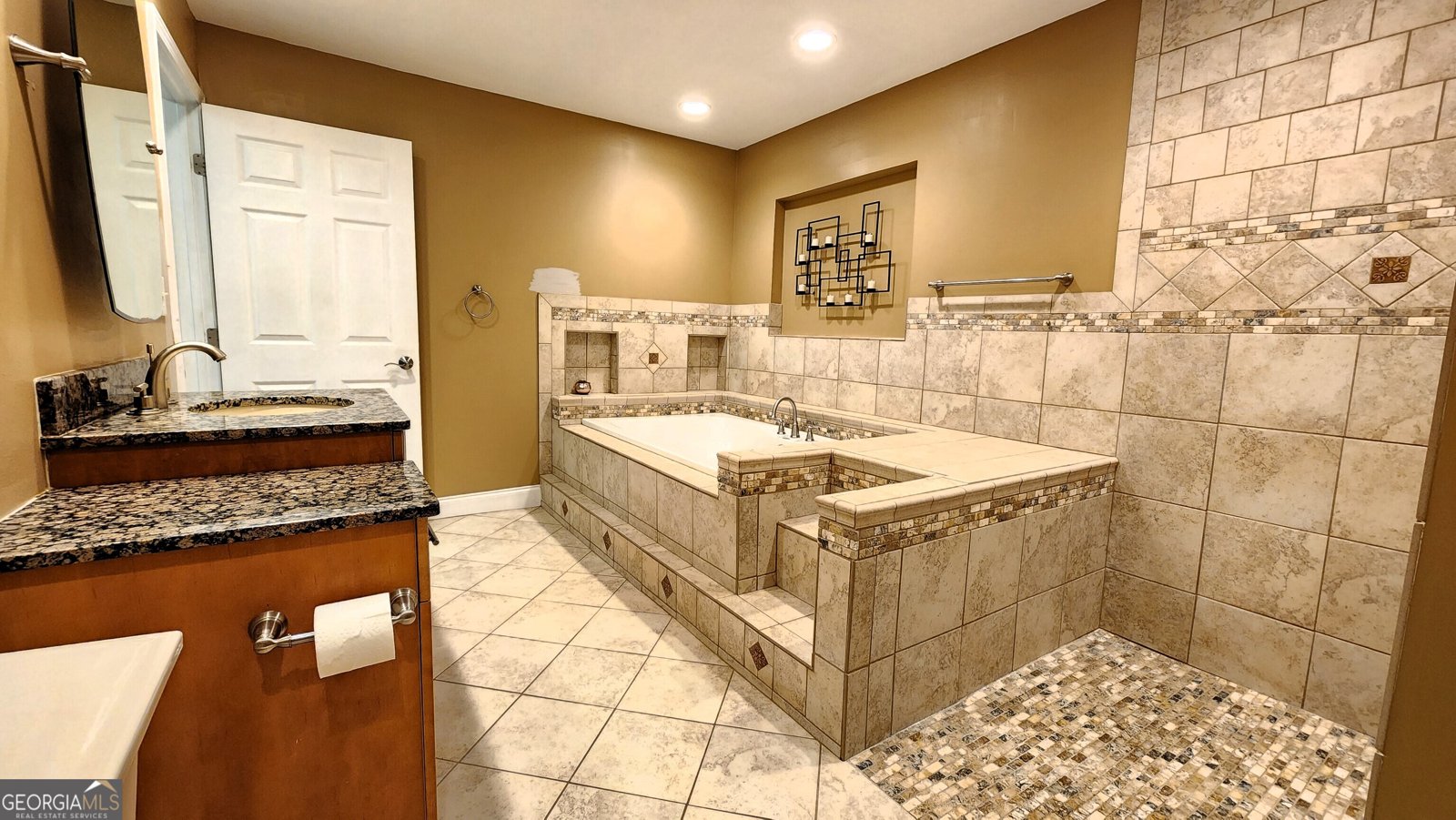 5300 Haynes Creek Drive Loganville - 45