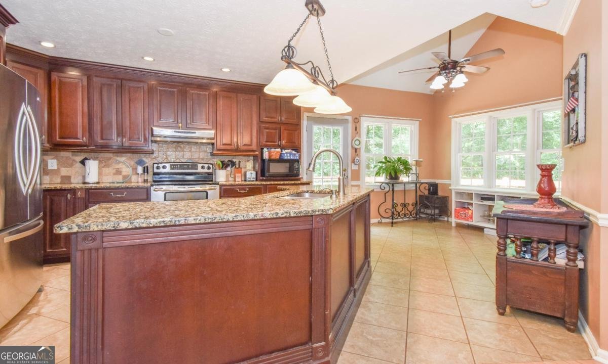 5028 Jamie Court Woodstock - 4