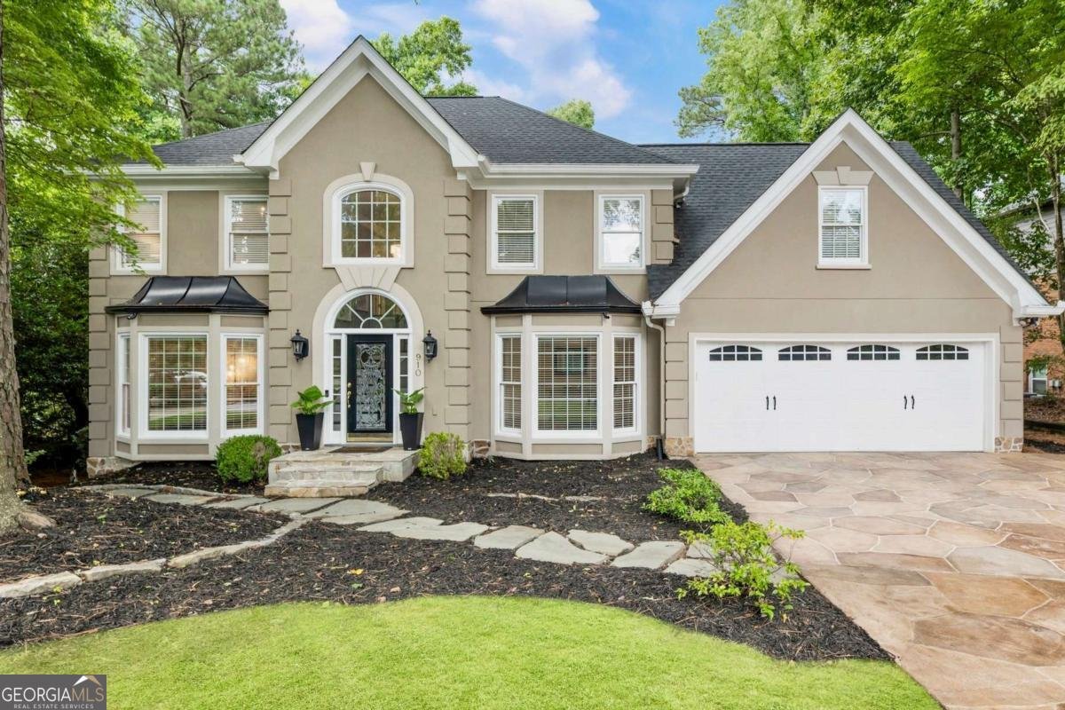 910 Kings Arms Way Johns Creek - 1