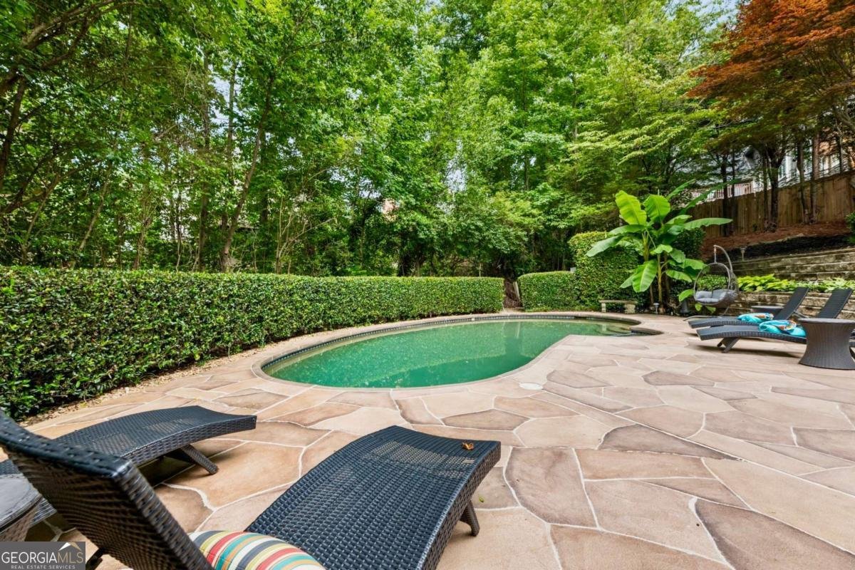 910 Kings Arms Way Johns Creek - 4