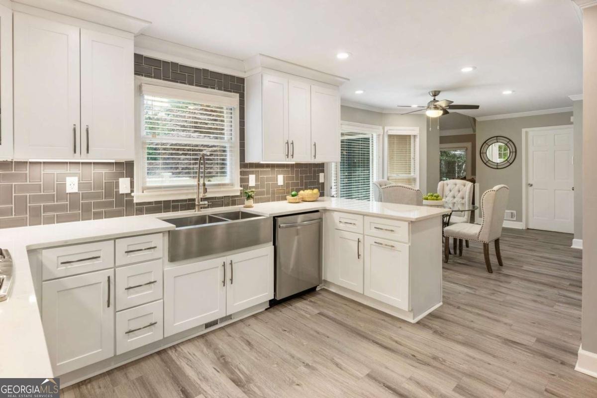 910 Kings Arms Way Johns Creek - 7