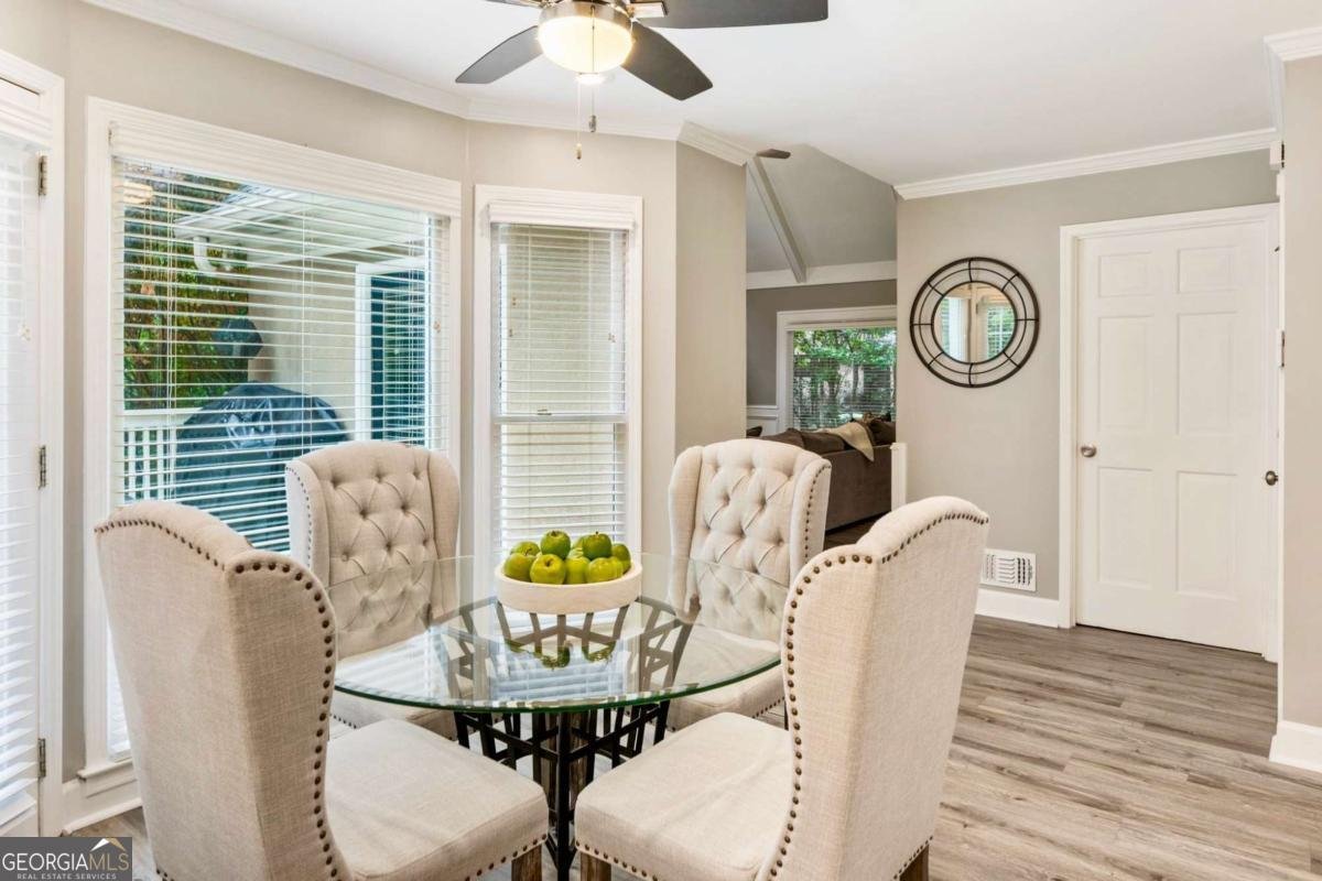 910 Kings Arms Way Johns Creek - 9