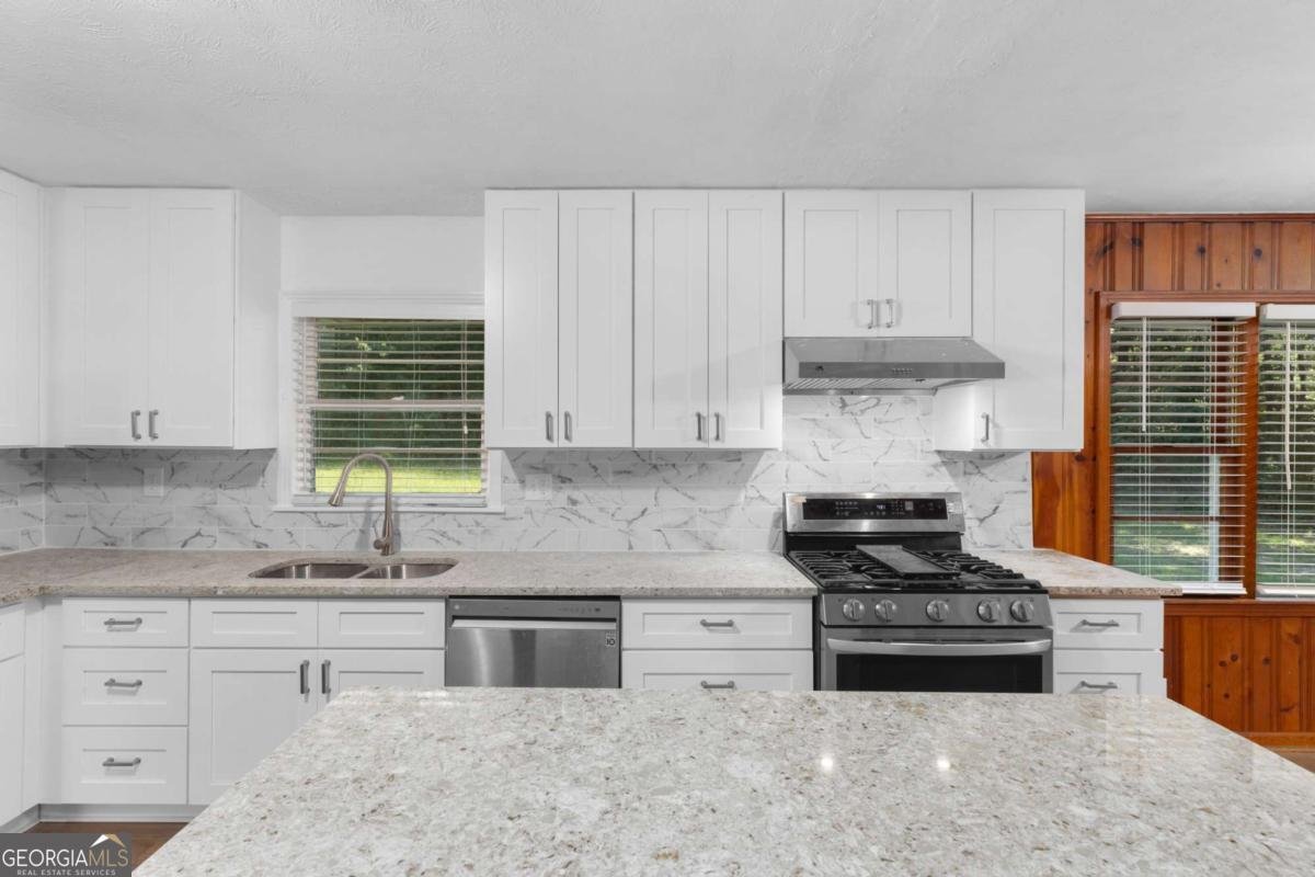 4440 Stonewall Tell Road Atlanta - 2