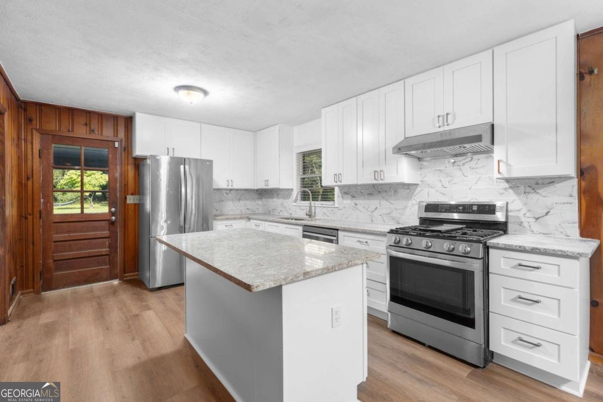 4440 Stonewall Tell Road Atlanta - 4