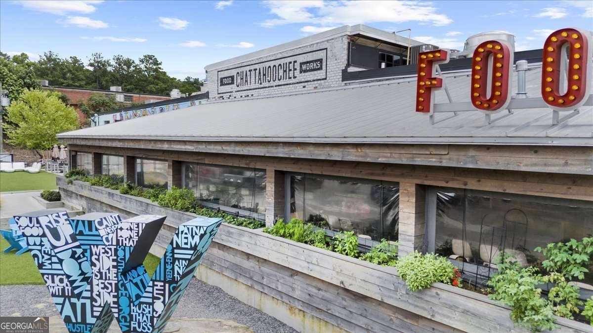 2653 Main Street Atlanta - 44