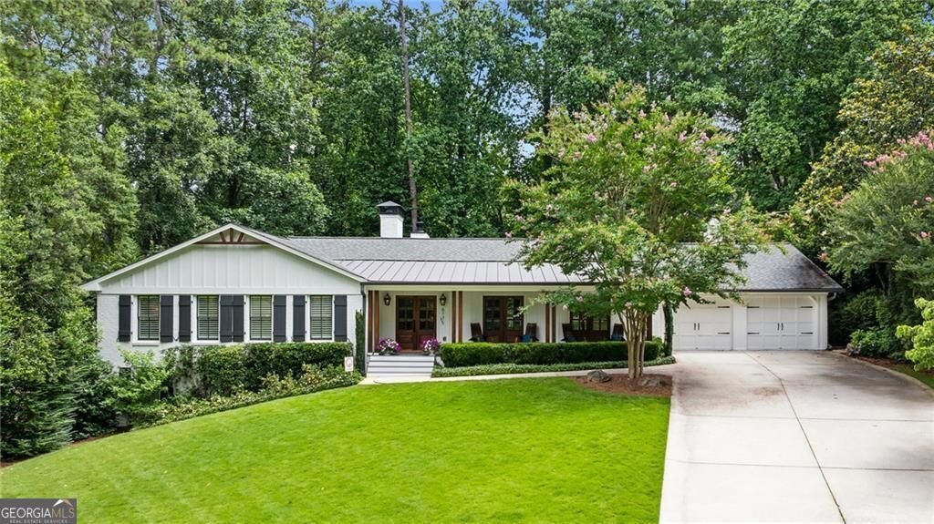 6175 Weatherly Drive Sandy Springs - 1
