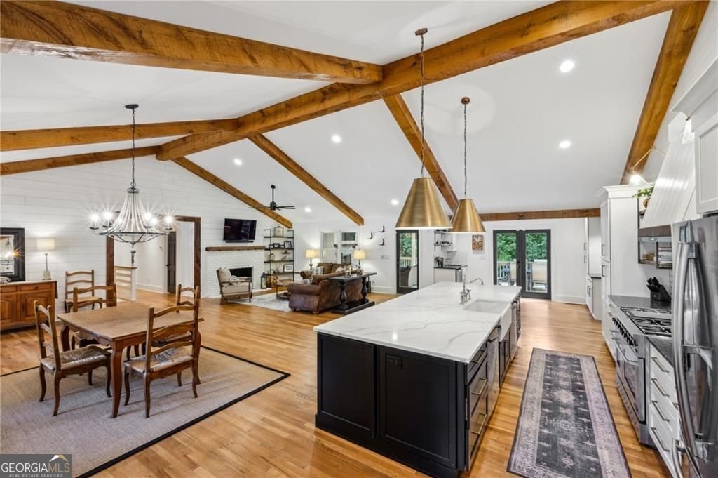 6175 Weatherly Drive Sandy Springs - 16