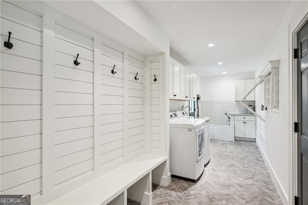 6175 Weatherly Drive Sandy Springs - 27