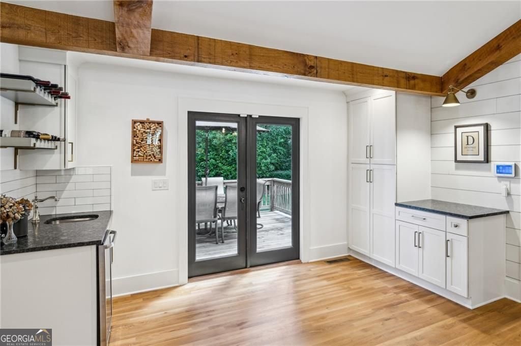 6175 Weatherly Drive Sandy Springs - 29