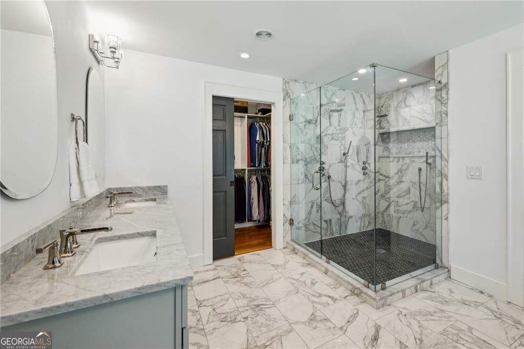 6175 Weatherly Drive Sandy Springs - 41