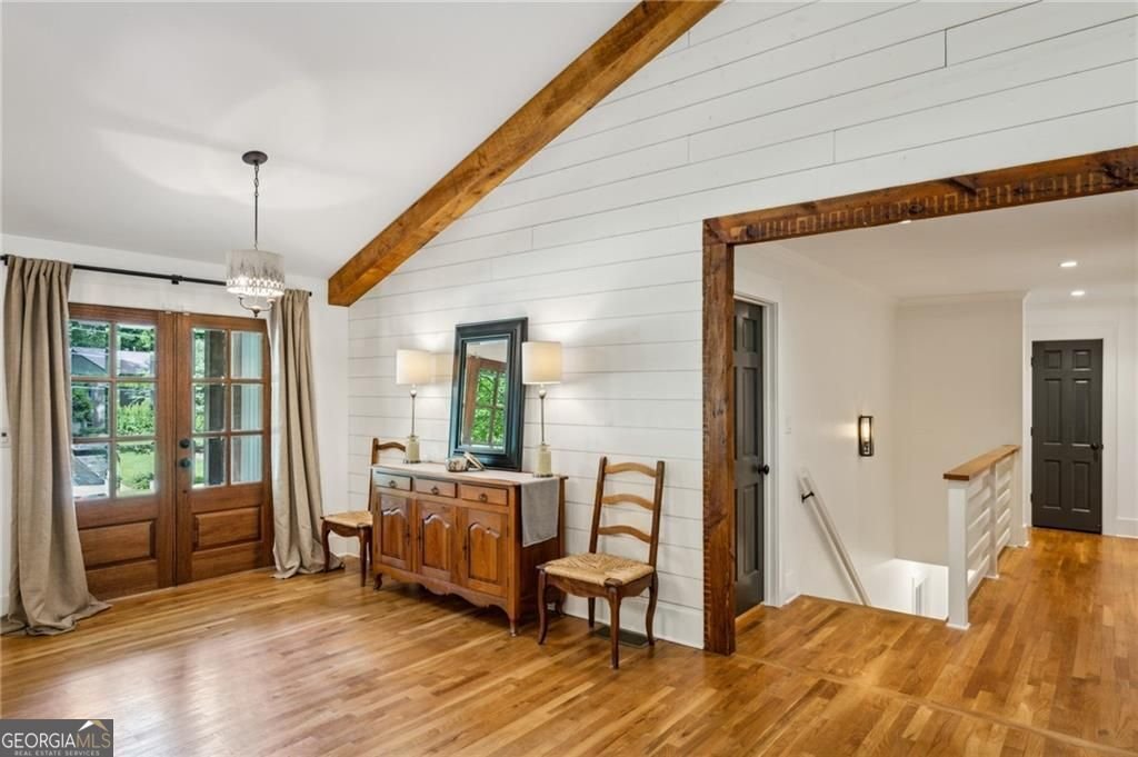6175 Weatherly Drive Sandy Springs - 5