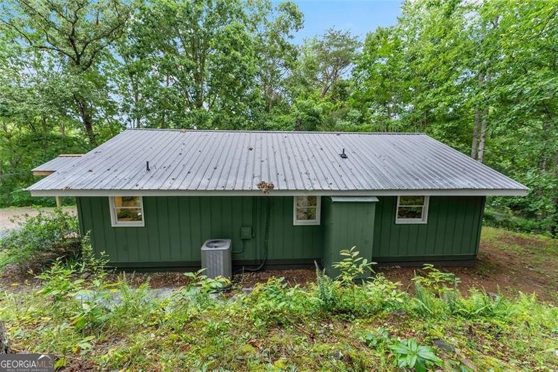 220 SILVER FOX Drive Dawsonville - 16