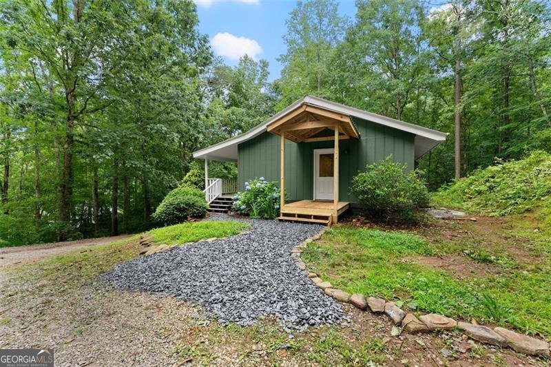 220 SILVER FOX Drive Dawsonville - 19