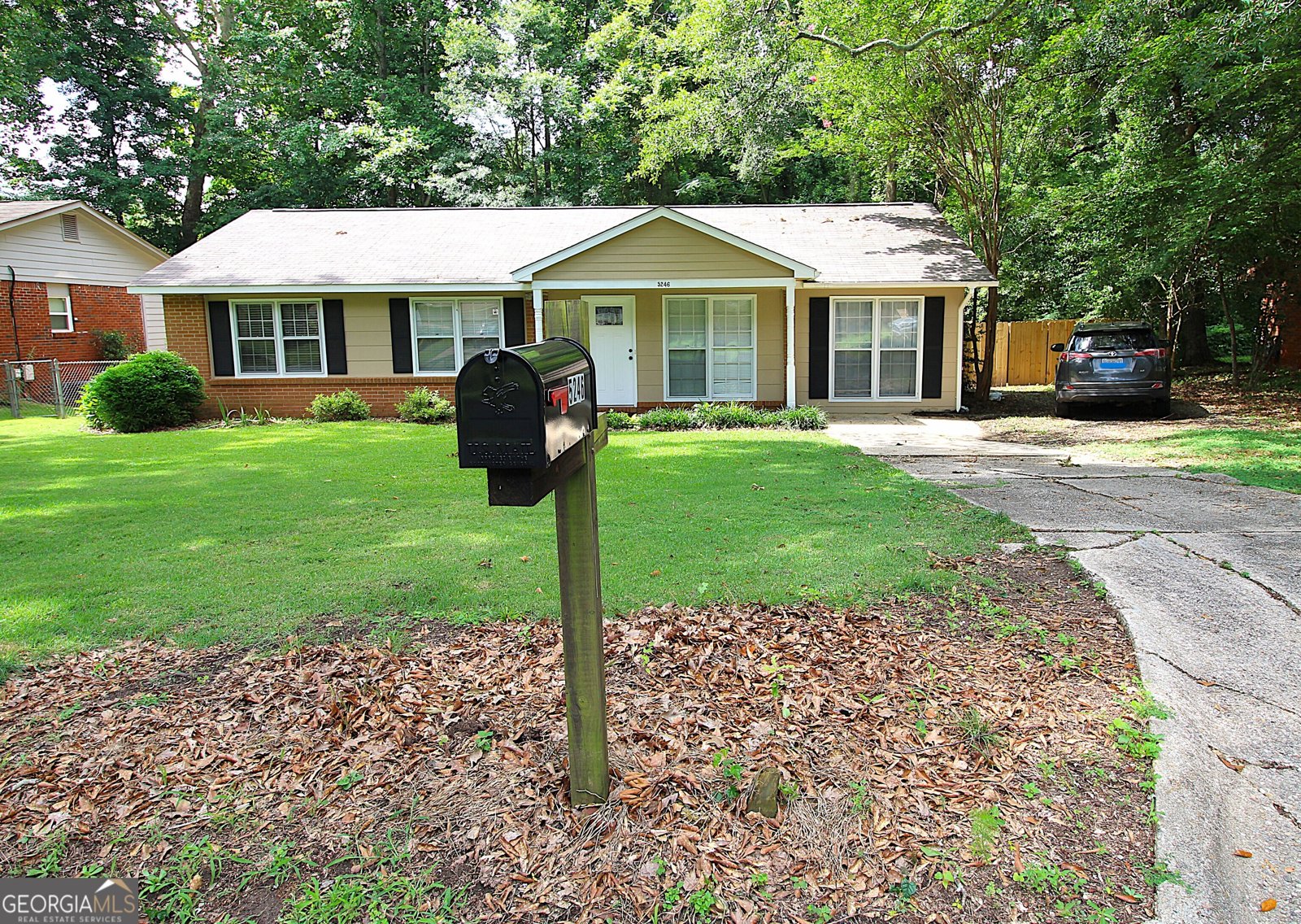 5246 Cunningham Drive Columbus - 1