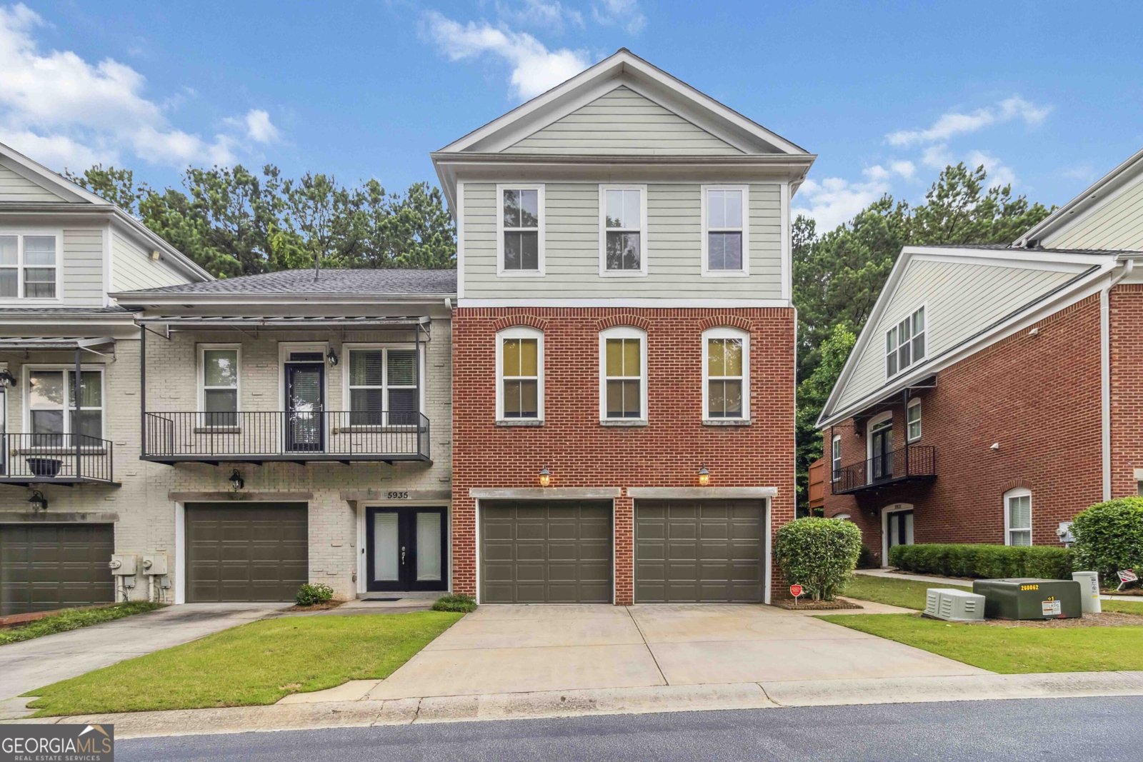 5933 Brookside Oak Circle Norcross - 1