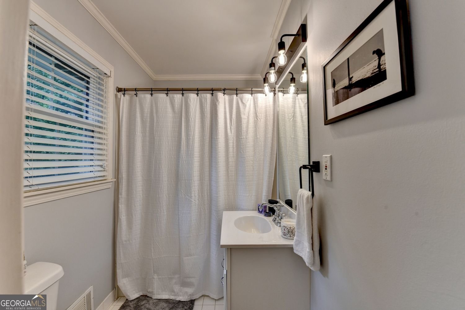 5105 Vernon Oaks Drive Dunwoody - 28
