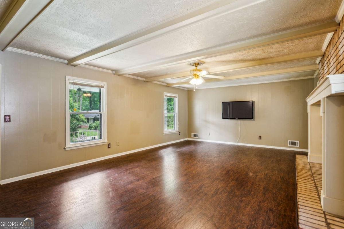 6889 Kingsboro Drive Lithia Springs - 11