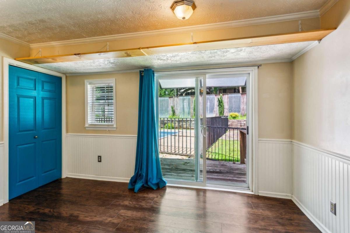 6889 Kingsboro Drive Lithia Springs - 21