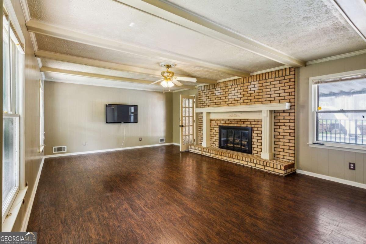 6889 Kingsboro Drive Lithia Springs - 9