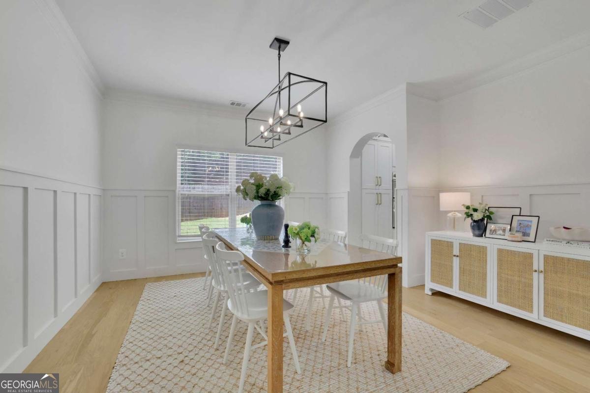 280 Woods Creek Drive Suwanee - 5