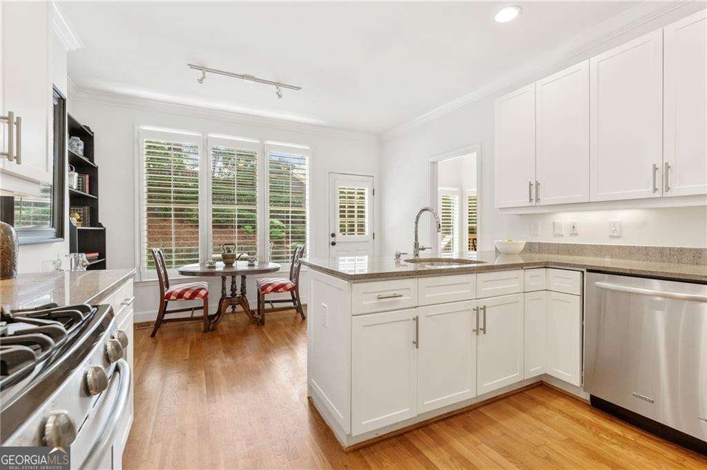 1117 Haven Glen Lane Brookhaven - 21