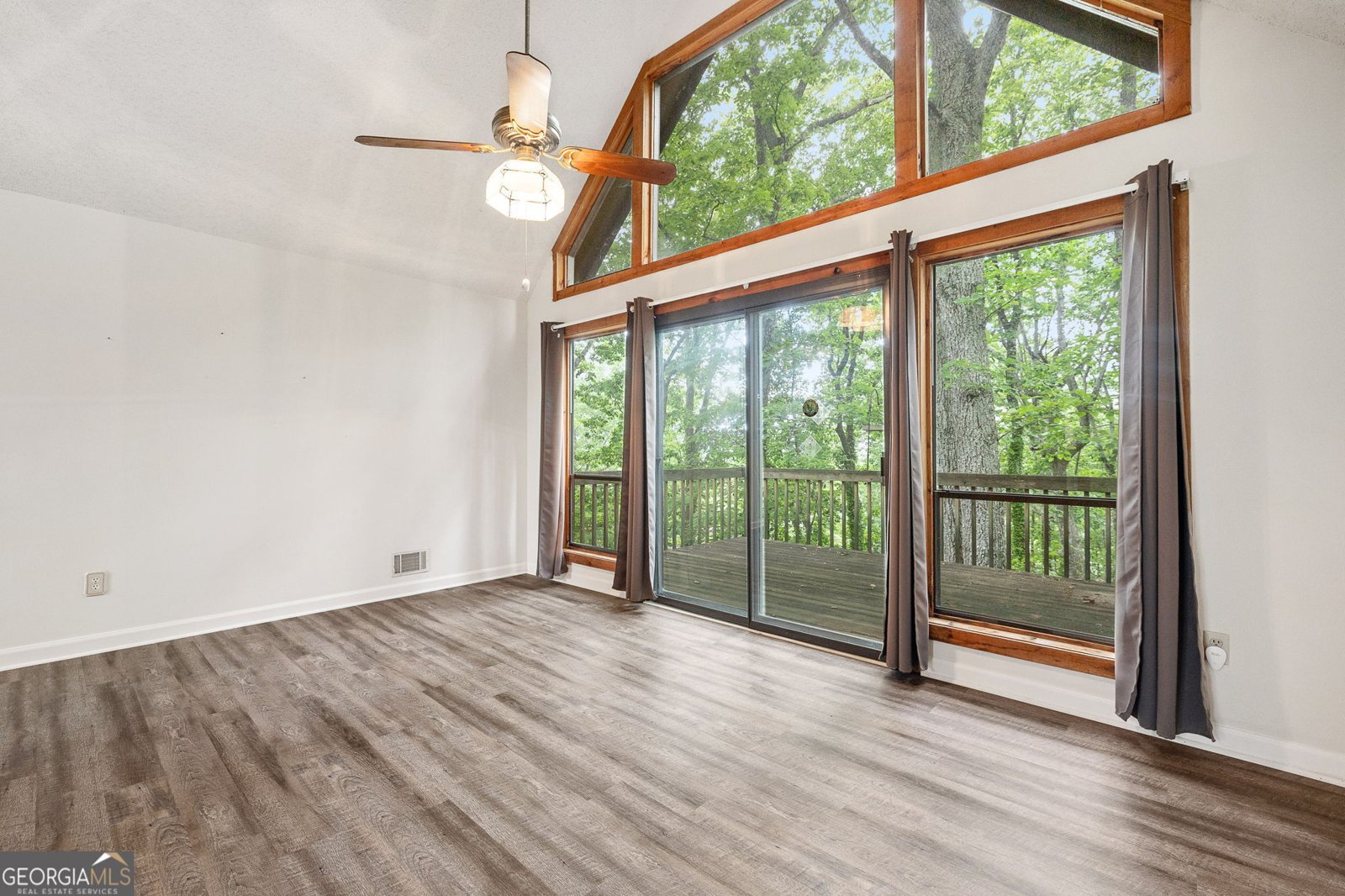 1832 Tree Top Court Marietta - 1