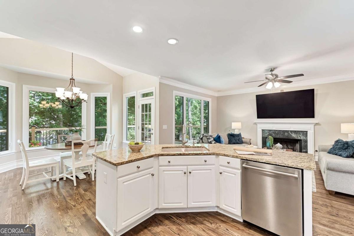 6630 Club Valley Court Suwanee - 7