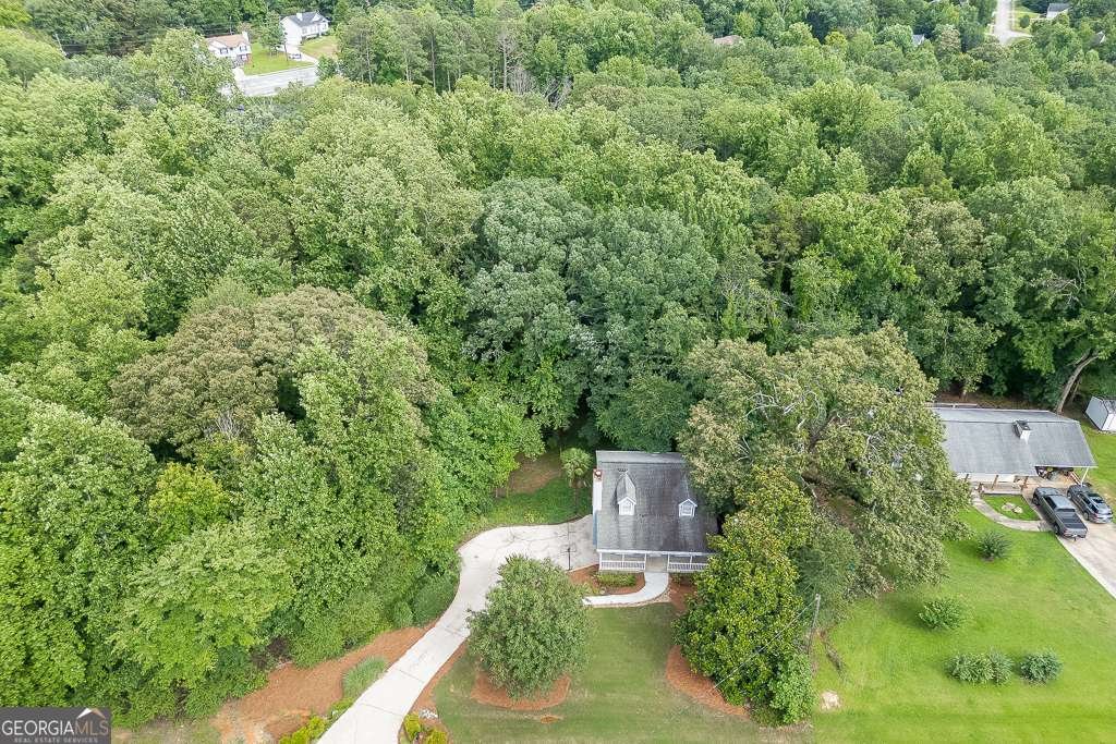 6225 Oak Ridge Drive Flowery Branch - 6