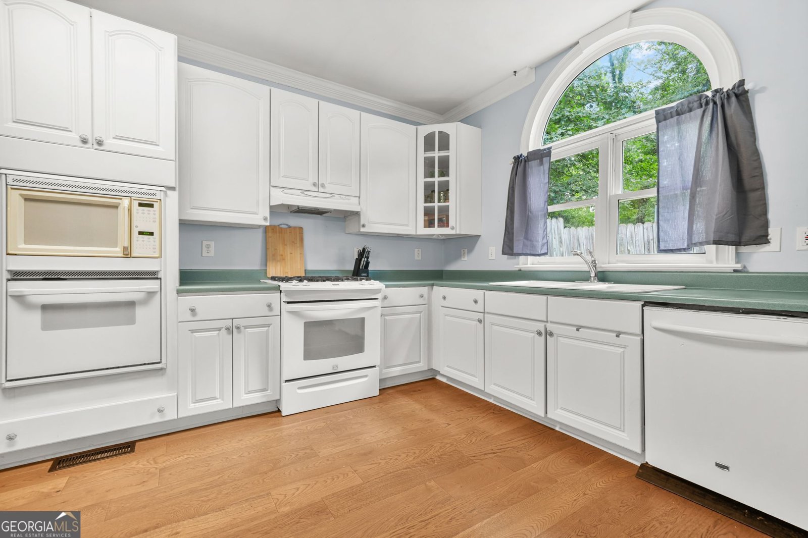 3358 Lake Drive Lawrenceville - 3