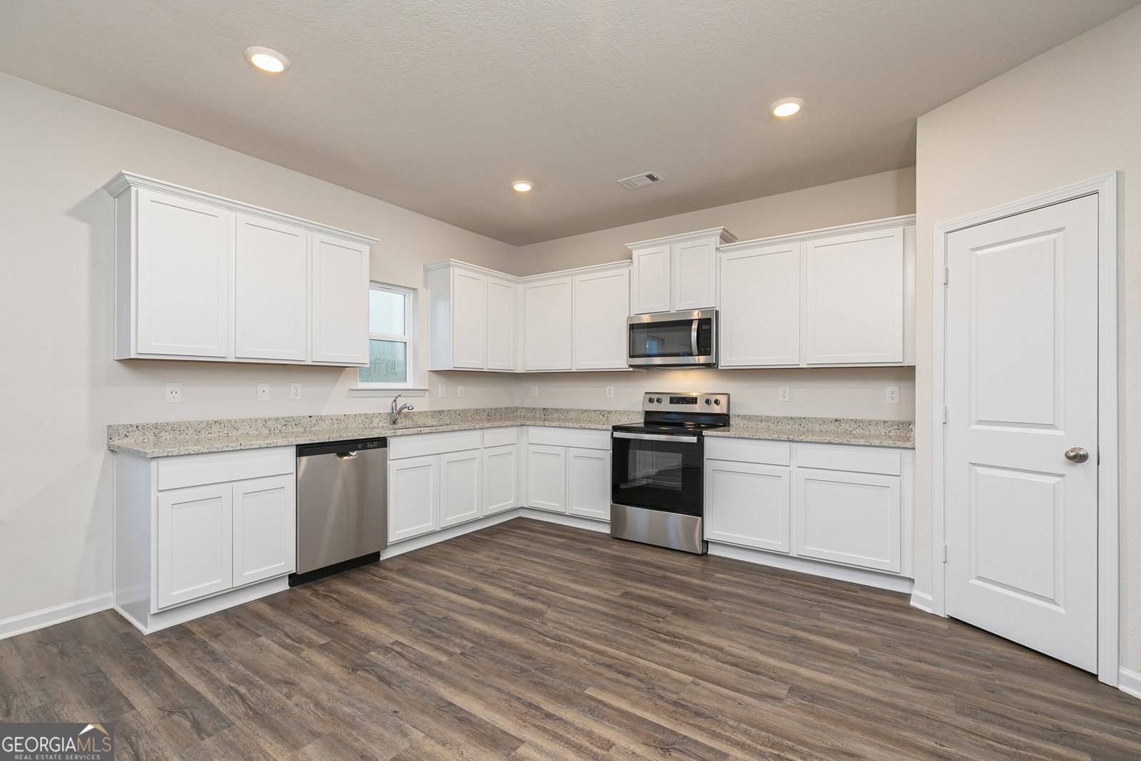 235 Oliver Drive Locust Grove - 11