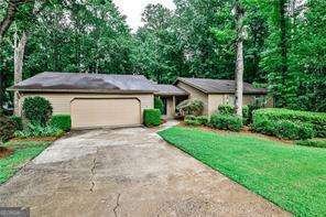 2528 Chimney Springs Drive Marietta - 2