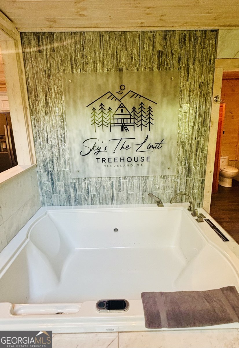 185 Walnut Ridge Drive Cleveland - 19