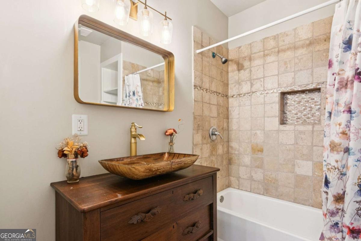 878 Treadstone Overlook Suwanee - 27