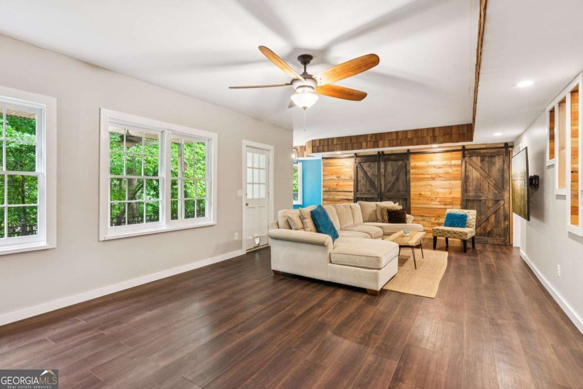 878 Treadstone Overlook Suwanee - 29