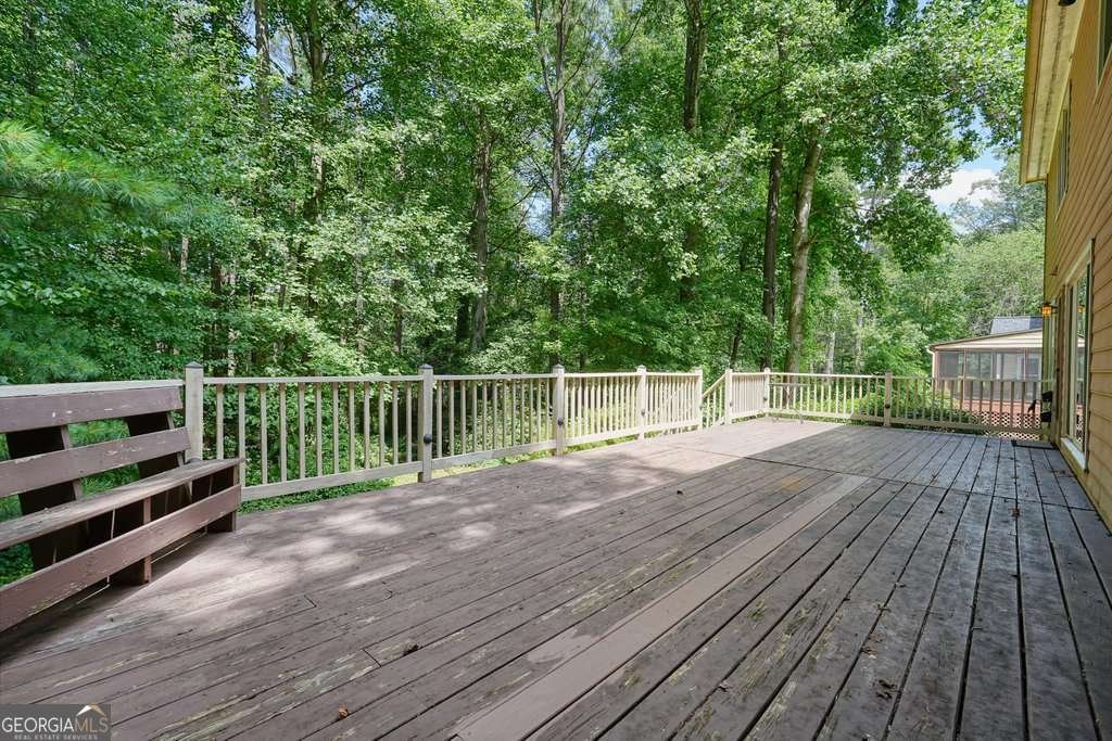 109 Lake Latimer Cove Kennesaw - 1