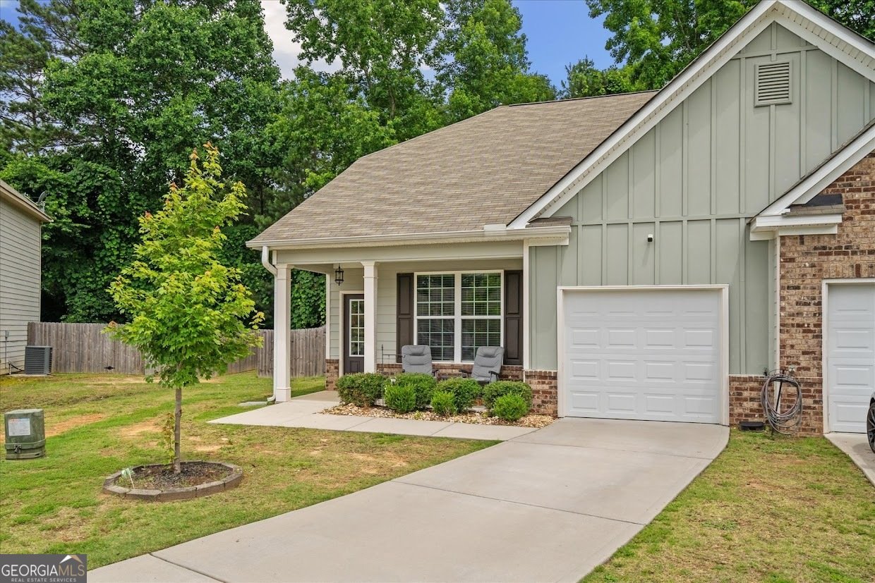 560 Vandenburg Drive Villa Rica - 1