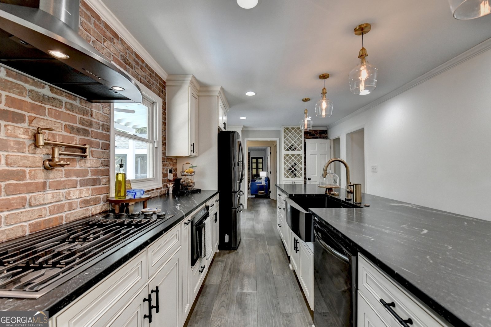 3825 Creekview Drive Marietta - 6