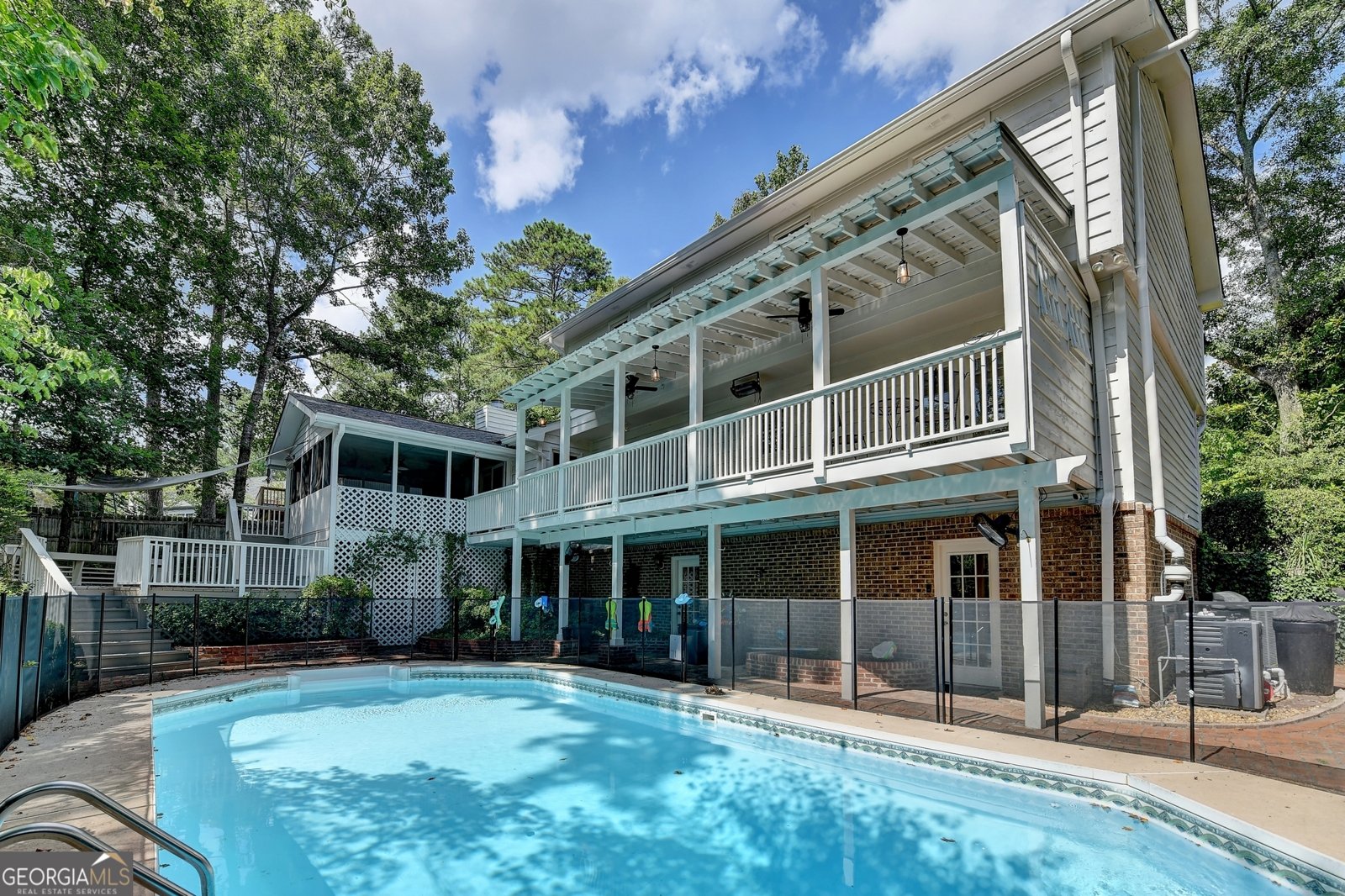 3825 Creekview Drive Marietta - 77