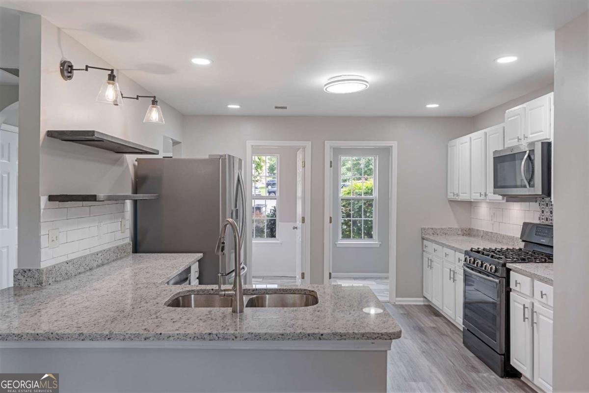 1455 Holleybrooke Drive Alpharetta - 28
