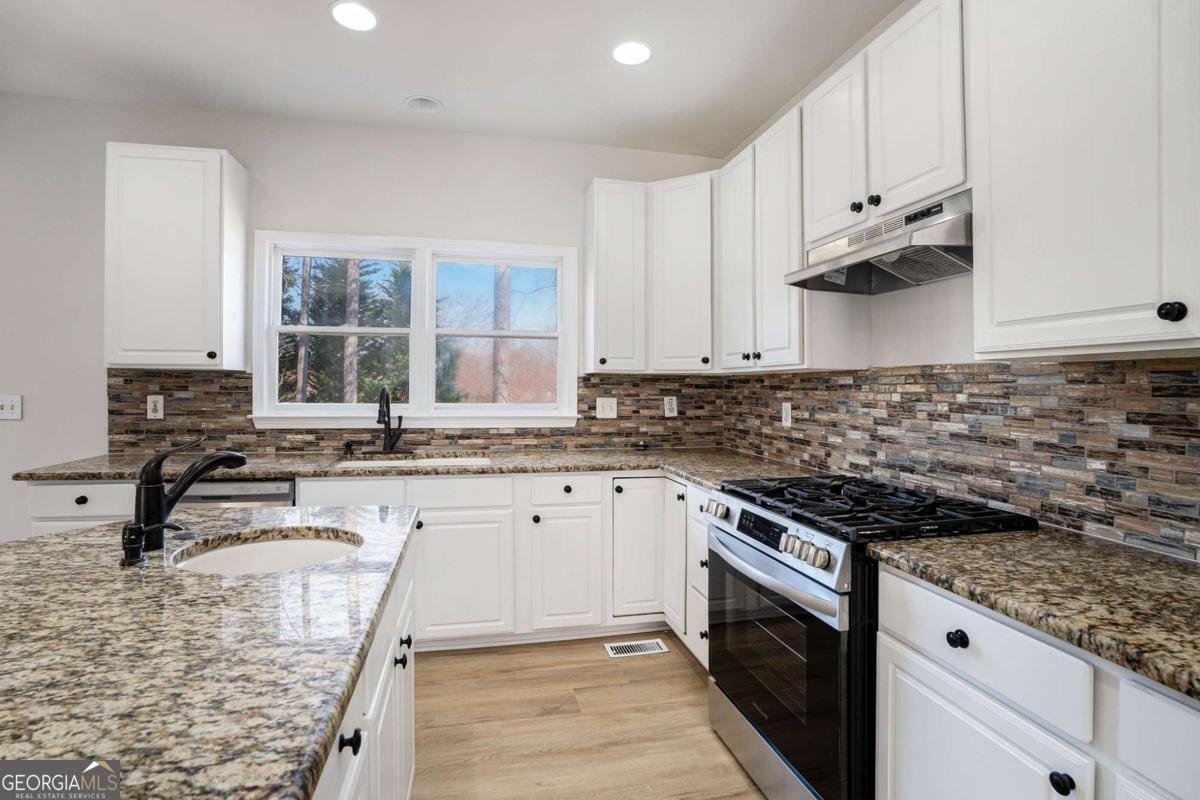 10950 Glenhurst Duluth - 11