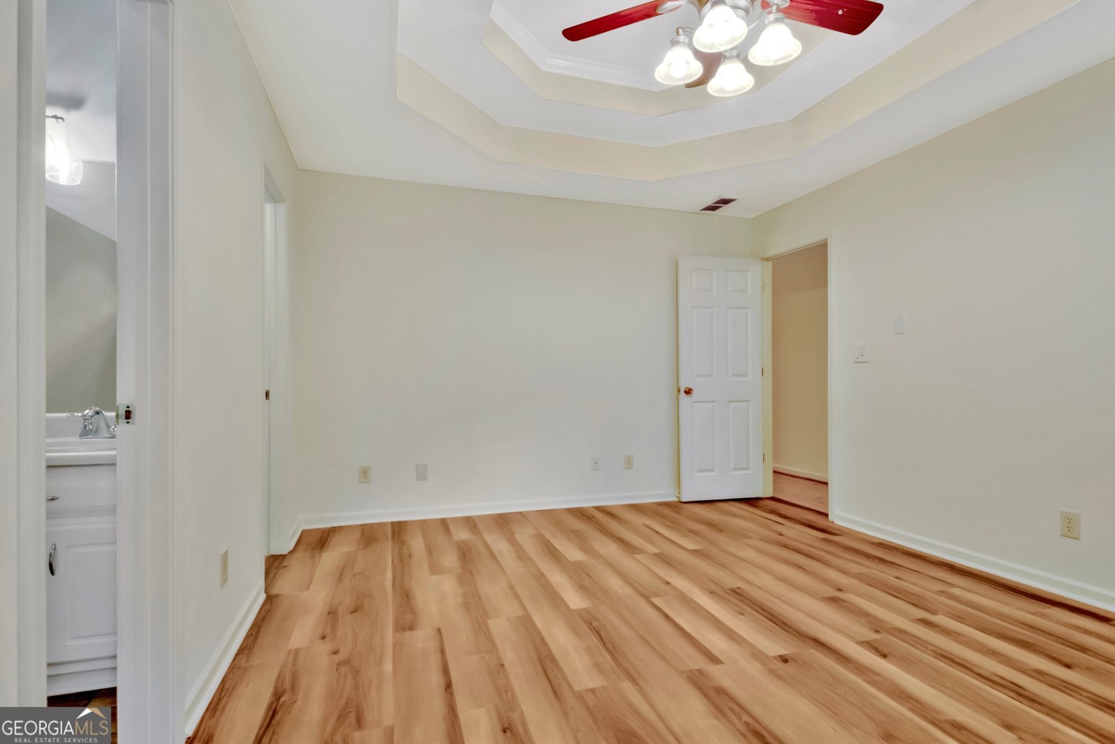 40 Riverside Parkway Sharpsburg - 23