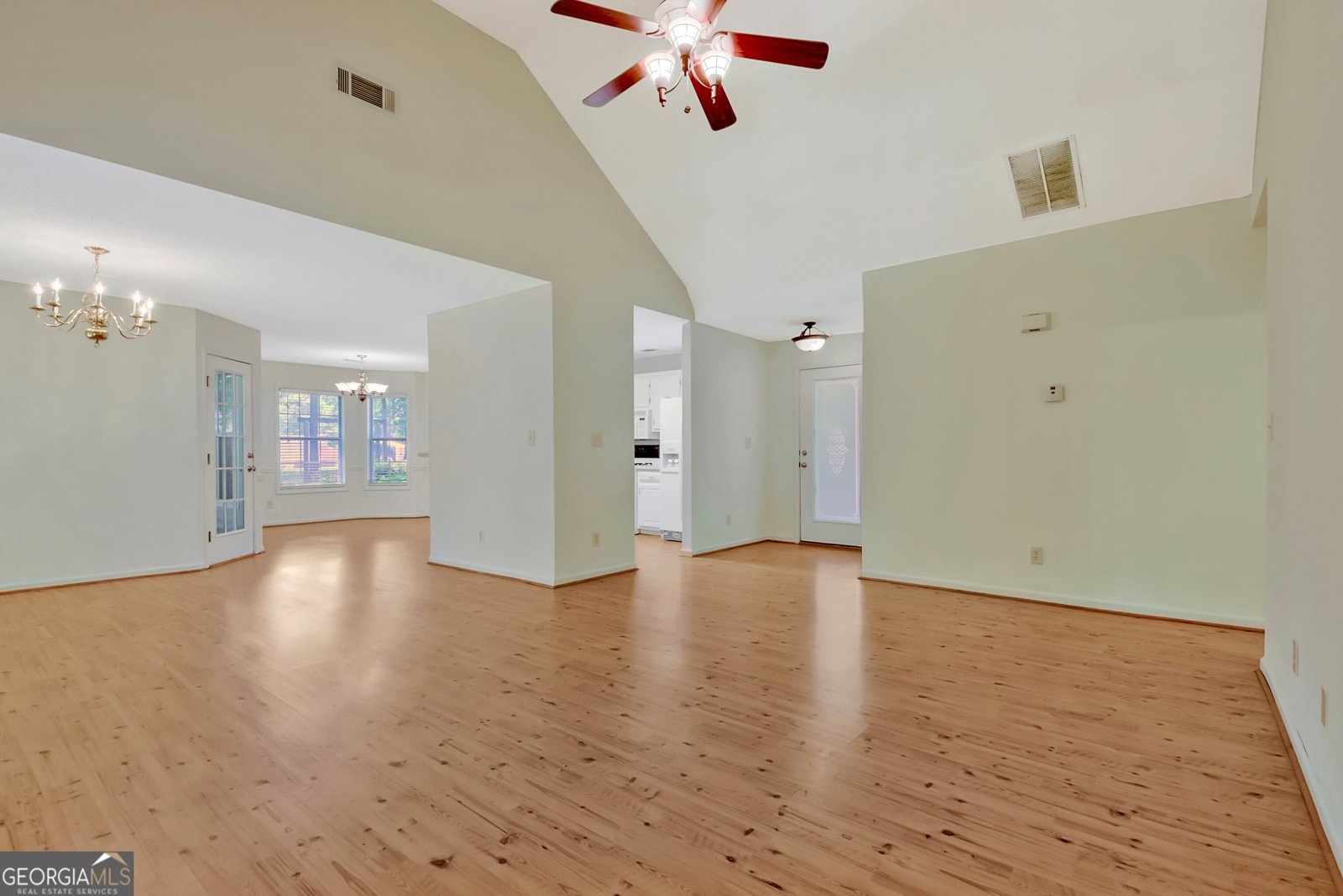 40 Riverside Parkway Sharpsburg - 6